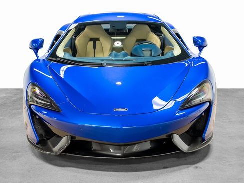 Used 2017 McLaren 570S Coupe image 4