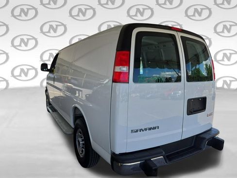 Used 2025 GMC Savana 2500 w/ Driver Convenience Package RWD image 11
