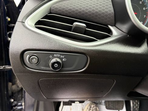 Used 2016 Chevrolet Malibu LS image 19