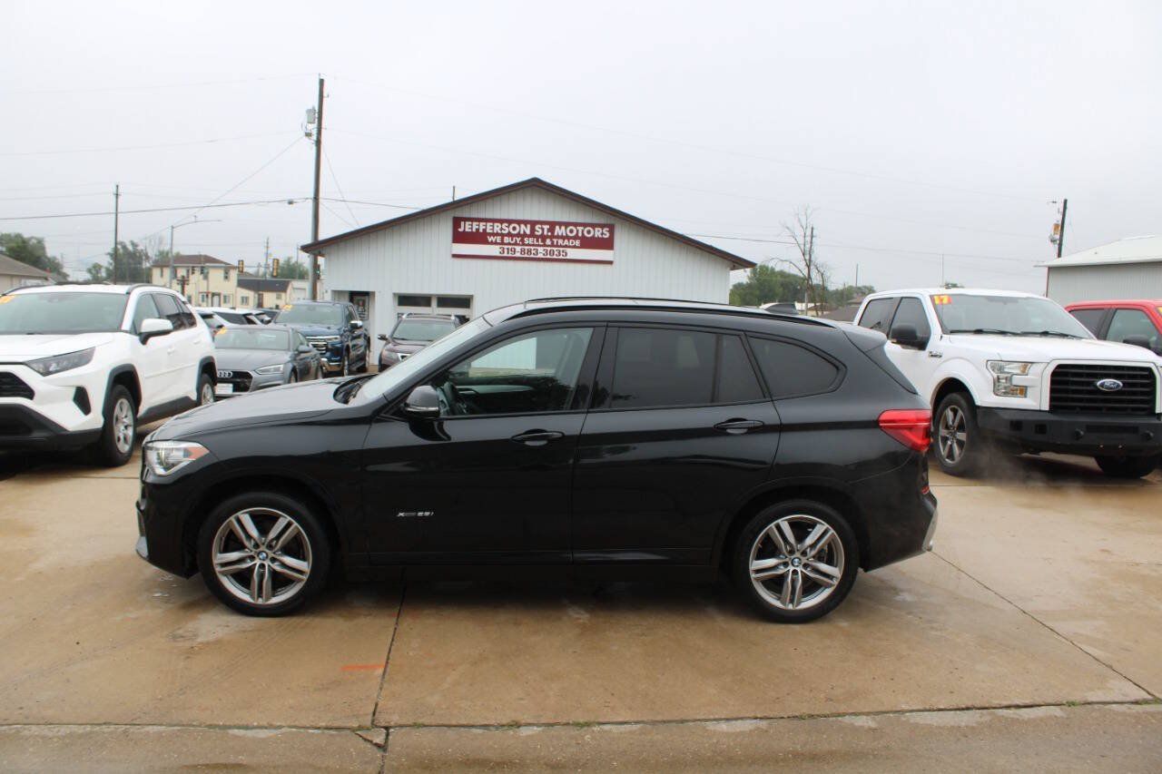 Used 2017 BMW X1 xDrive28i w/ Premium Package AWD/4WD image 1