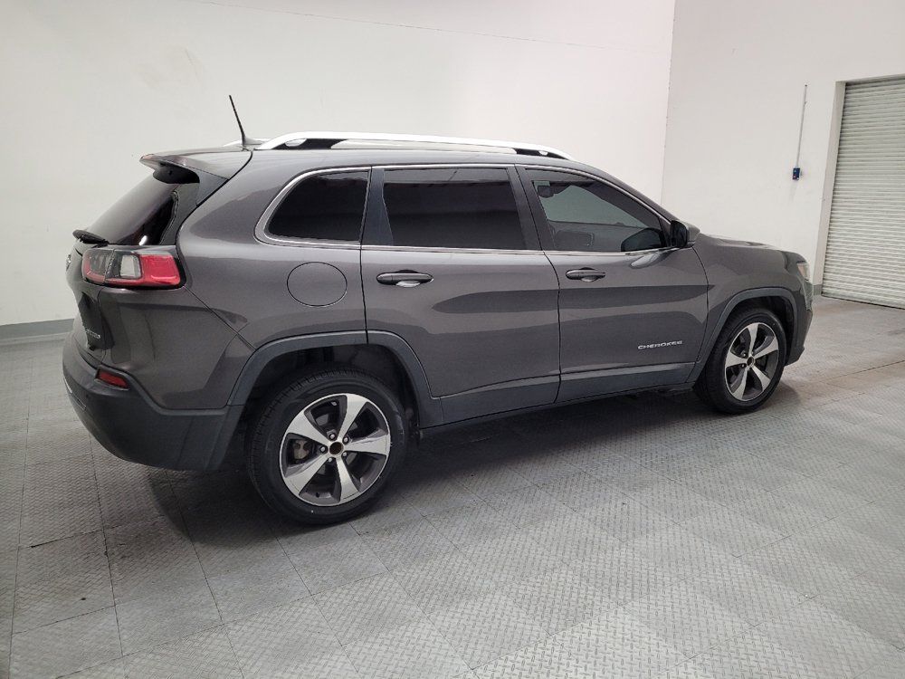 Used 2019 Jeep Cherokee Limited FWD image 10