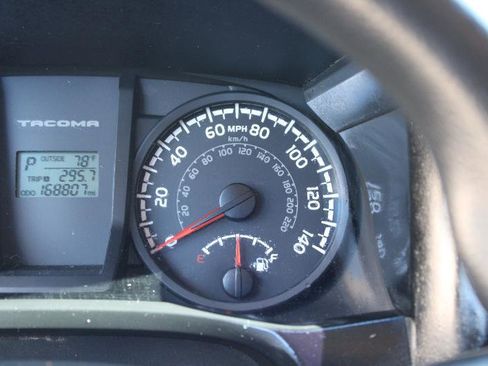 Used 2016 Toyota Tacoma SR image 21