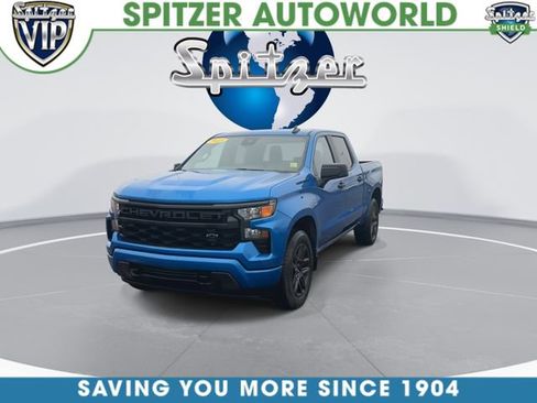 Certified 2023 Chevrolet Silverado 1500 Custom w/ LPO, Dark Essentials Package image 4