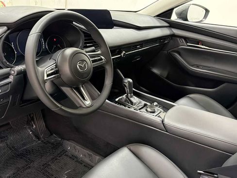Used 2023 MAZDA MAZDA3 s FWD image 12
