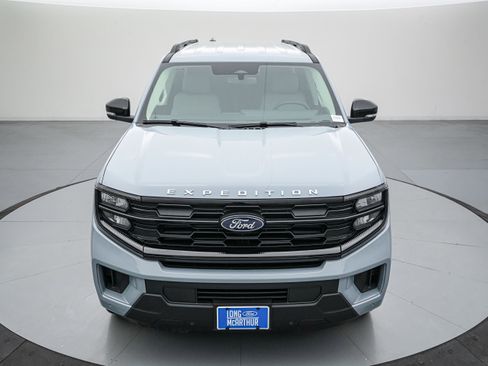 New 2026 Ford Expedition Max Active image 9
