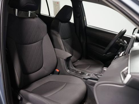 Certified 2024 Toyota Corolla Cross LE image 27