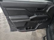 Certified 2025 Toyota Tacoma SR5 AWD/4WD image 9