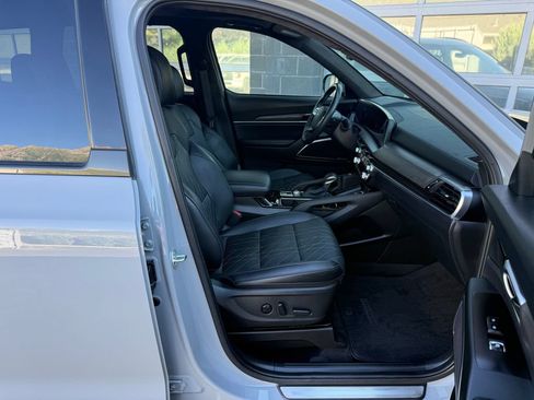 Used 2025 Kia Telluride SX Prestige X-Pro AWD/4WD image 48