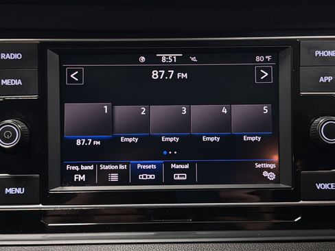 Used 2022 Volkswagen Jetta SE FWD image 15