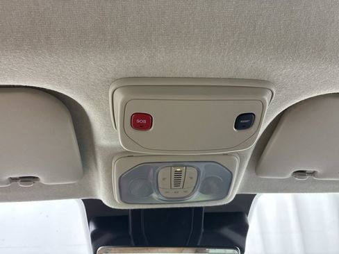 Used 2025 RAM ProMaster 2500 w/ Safety Group FWD image 23