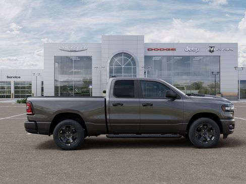 New 2026 RAM 1500 Express AWD/4WD image 24