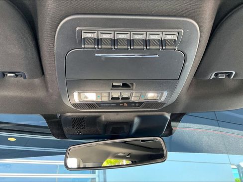 Used 2024 Ford F150 Raptor AWD/4WD image 34
