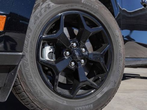 Used 2024 Ford Maverick Lariat w/ FX4 Off-Road Package image 2