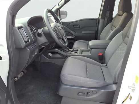 New 2026 Nissan Frontier SV w/ Tow Package image 12