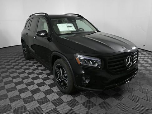 New 2026 Mercedes-Benz GLB 250 image 25