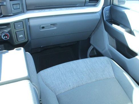 Used 2025 Ford F350 XLT image 13