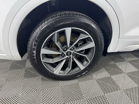 Used 2024 Audi Q5 2.0T Premium Plus image 37