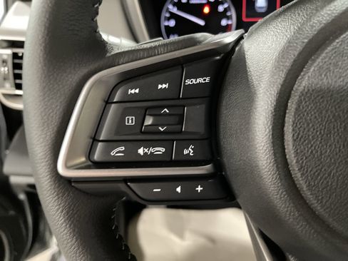 New 2025 Subaru Outback Limited image 18