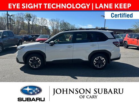 Used 2025 Subaru Forester Premium w/ Convenience Package #1 image 5