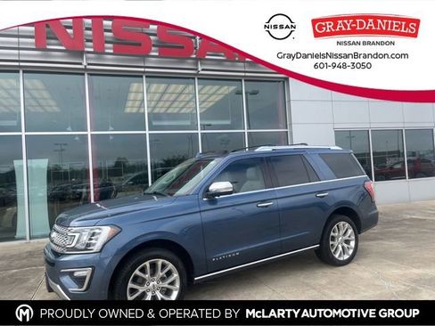Used 2019 Ford Expedition Platinum RWD image 1