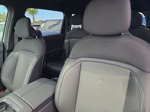 New 2027 Kia Telluride S image 23