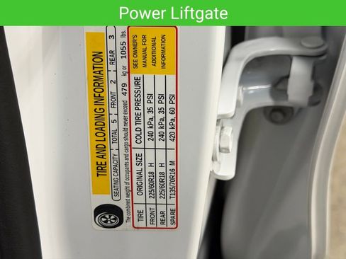 Certified 2021 Chevrolet Equinox Premier FWD image 29