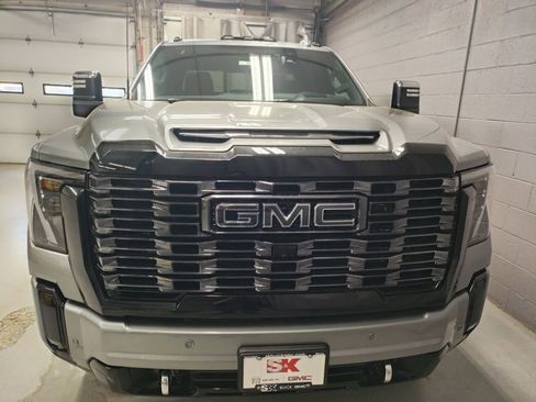 New 2026 GMC Sierra 2500 Denali Ultimate w/ Max Trailering Package AWD/4WD image 6