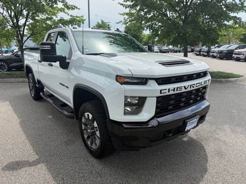 Used 2021 Chevrolet Silverado 2500 Custom w/ Custom Value Package AWD/4WD image 7