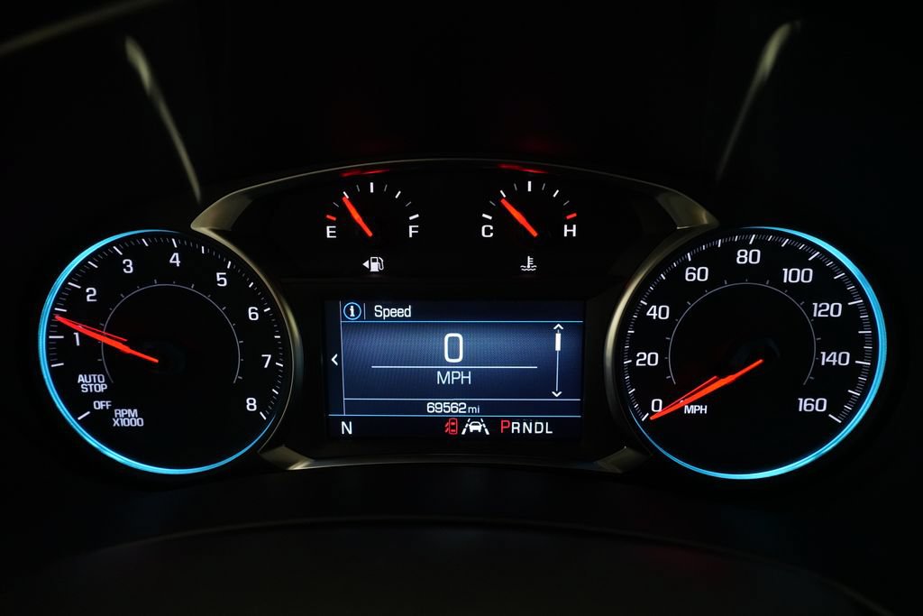 Used 2024 Chevrolet Equinox LT AWD/4WD image 2