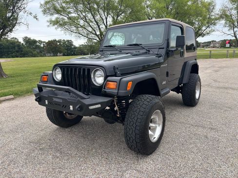 Used 1999 Jeep Wrangler SE AWD/4WD image 3