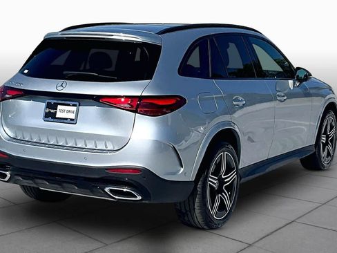 Used 2025 Mercedes-Benz GLC 300 image 12