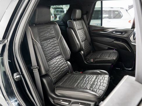 Used 2024 Cadillac Escalade Sport Platinum image 33