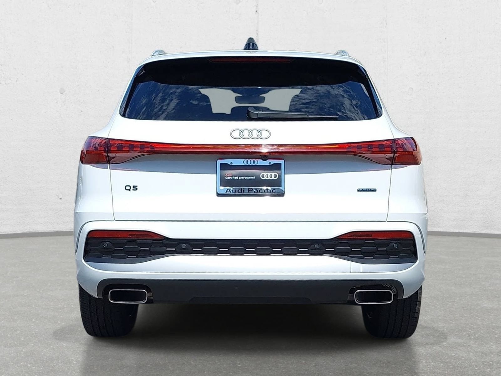 Used 2025 Audi Q5 Premium w/ Convenience Package AWD/4WD image 6