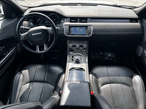 Used 2018 Land Rover Range Rover Evoque SE Premium AWD/4WD image 26