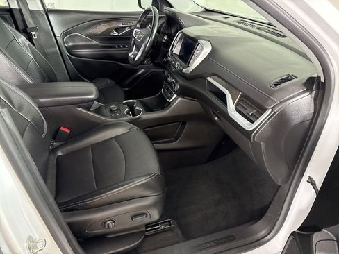 Used 2023 GMC Terrain SLT FWD image 14