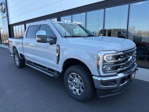 New 2026 Ford F250 Lariat w/ Chrome Package AWD/4WD image 1