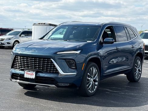 New 2026 Buick Enclave Avenir w/ Super Cruise Package AWD/4WD image 6