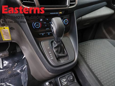 Used 2021 Ford Transit Connect XLT FWD image 13