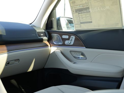 New 2026 Mercedes-Benz GLE 450 4MATIC image 23