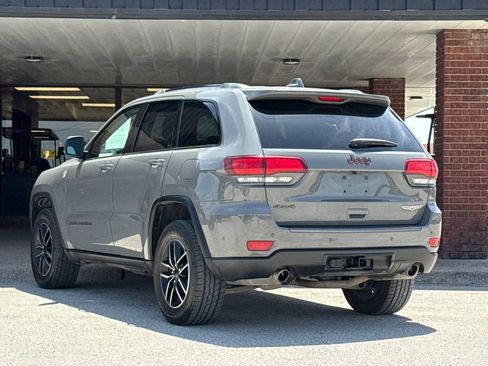 Used 2019 Jeep Grand Cherokee Trailhawk AWD/4WD image 7