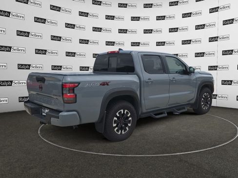 Used 2023 Nissan Frontier PRO-4X w/ Pro Convenience Package AWD/4WD image 6