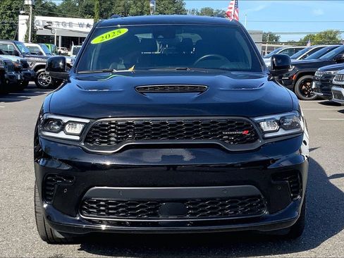 Certified 2025 Dodge Durango R/T AWD/4WD image 3
