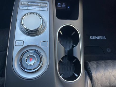 Used 2025 Genesis GV70 3.5T Sport w/ Sport Advanced Package AWD/4WD image 23