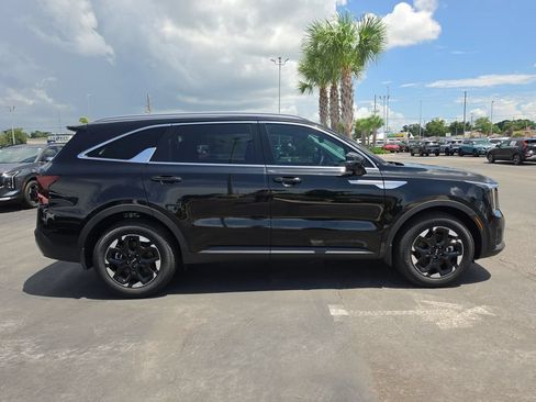 New 2026 Kia Sorento S w/ S Panoramic Sunroof Package FWD image 9