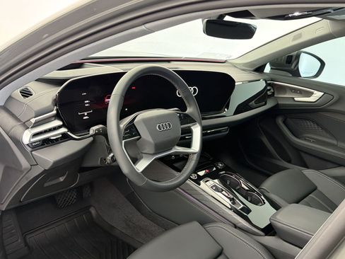 Used 2025 Audi A5 2.0T Premium Plus w/ Premium Plus AWD/4WD image 4