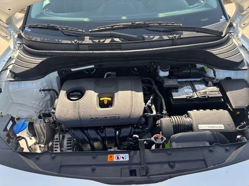 Used 2025 Kia Soul LX w/ LX Technology Package image 30