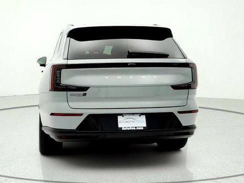Used 2025 Volvo EX90 Ultra AWD/4WD image 6