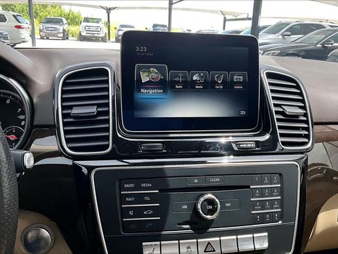 Certified 2017 Mercedes-Benz GLE 350 image 34