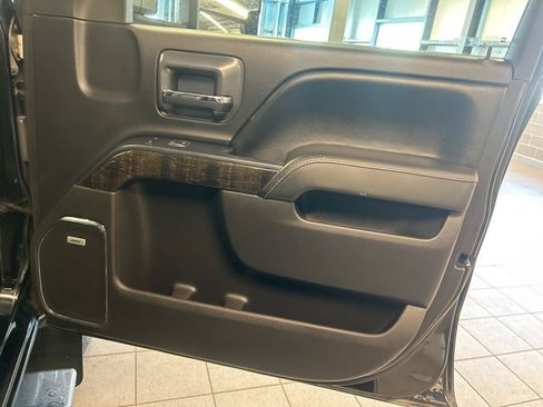Used 2016 GMC Sierra 2500 Denali w/ Duramax Plus Package image 21