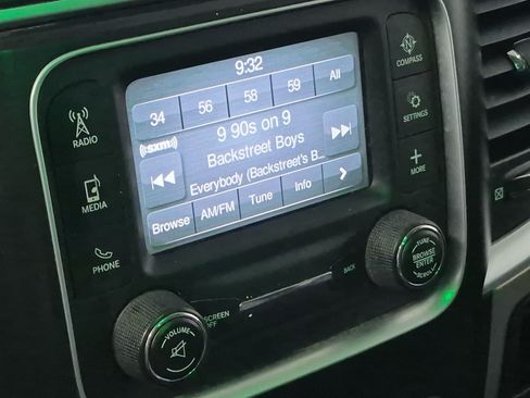 Used 2014 RAM 1500 Classic SLT AWD/4WD image 24